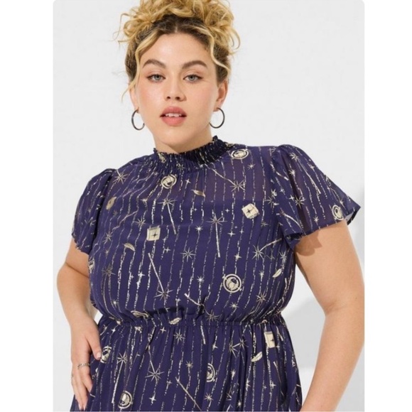 Torrid x Harry Potter WB Flutter Sleeve Dress Size 2 18/20 - Picture 5 of 8